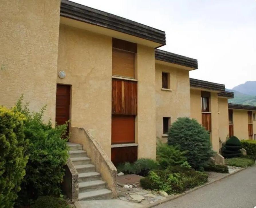 Apartmán Le 17 Emeurode Savines Exteriér fotografie